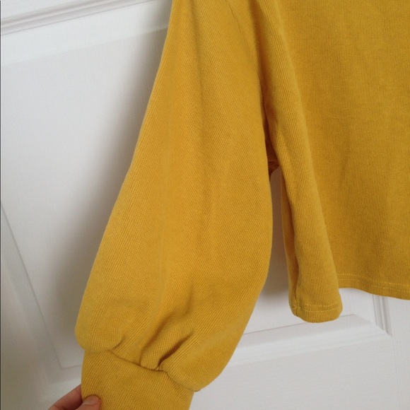 Mustard top never worn! - Picture 2 of 2